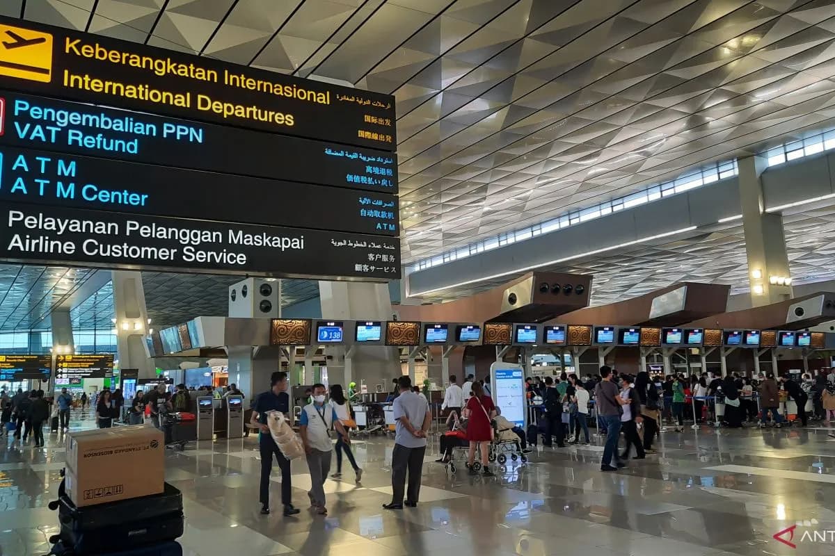 Mengurai Dampak Rute Baru TransJabodetabek: Dari Blok M ke Bandara Soekarno-Hatta Bukan Sekadar Transportasi