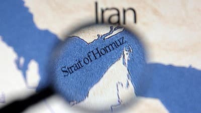 Ketegangan Selat Hormuz: Nasib Tiga Pelaut Indonesia yang Terjebak di Tengah Badai Konflik